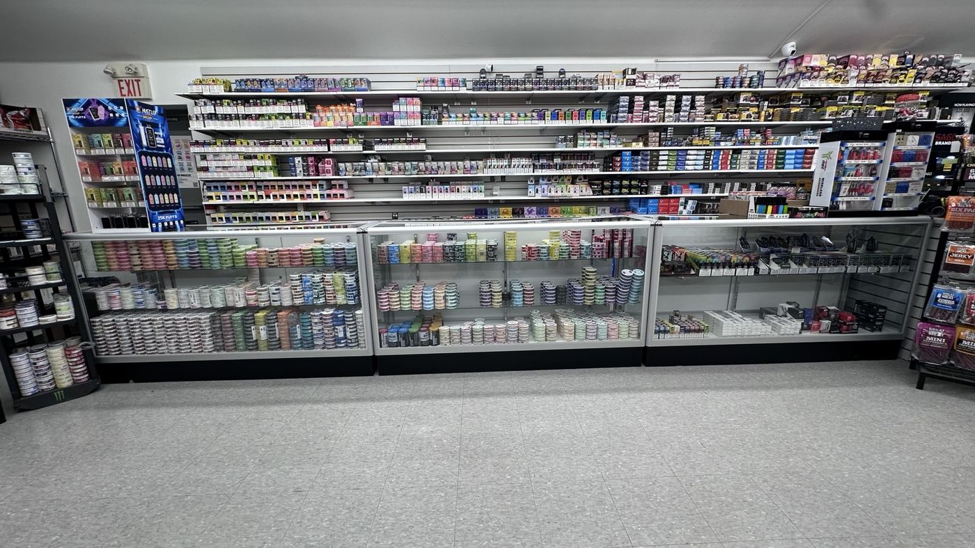 Tobacco and nicotine product selection